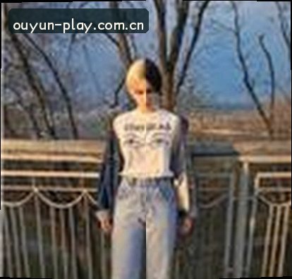 黄丽